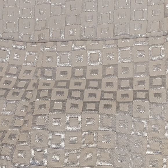 Banana Republic Mini Skirt 04 - Picture 3 of 5